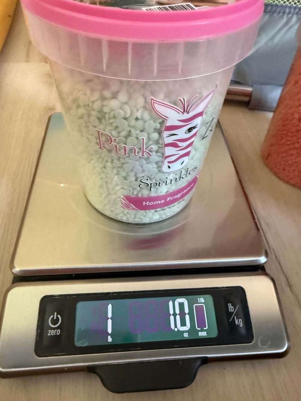 Pink Zebra Sprinkles Home Fragrance - Frosted Pinecone - Picture 2 of 2